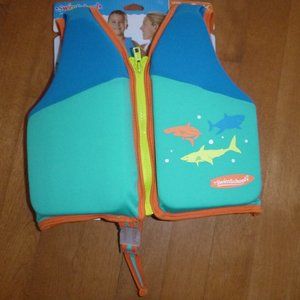 Swim School Trainer Vest Level 2 Age 2 4 Years 33lbs Max UPF 50 Blue  Shark NWT